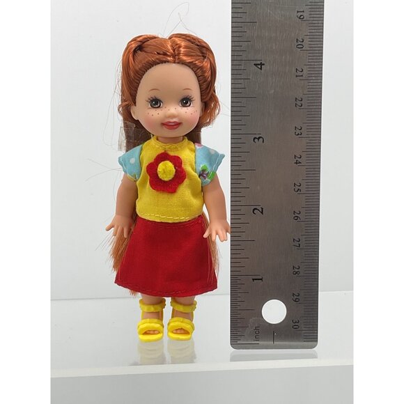 Mattel Barbies Sister Kelly Doll With Red Hair & Freckles - Picture 2 of 3